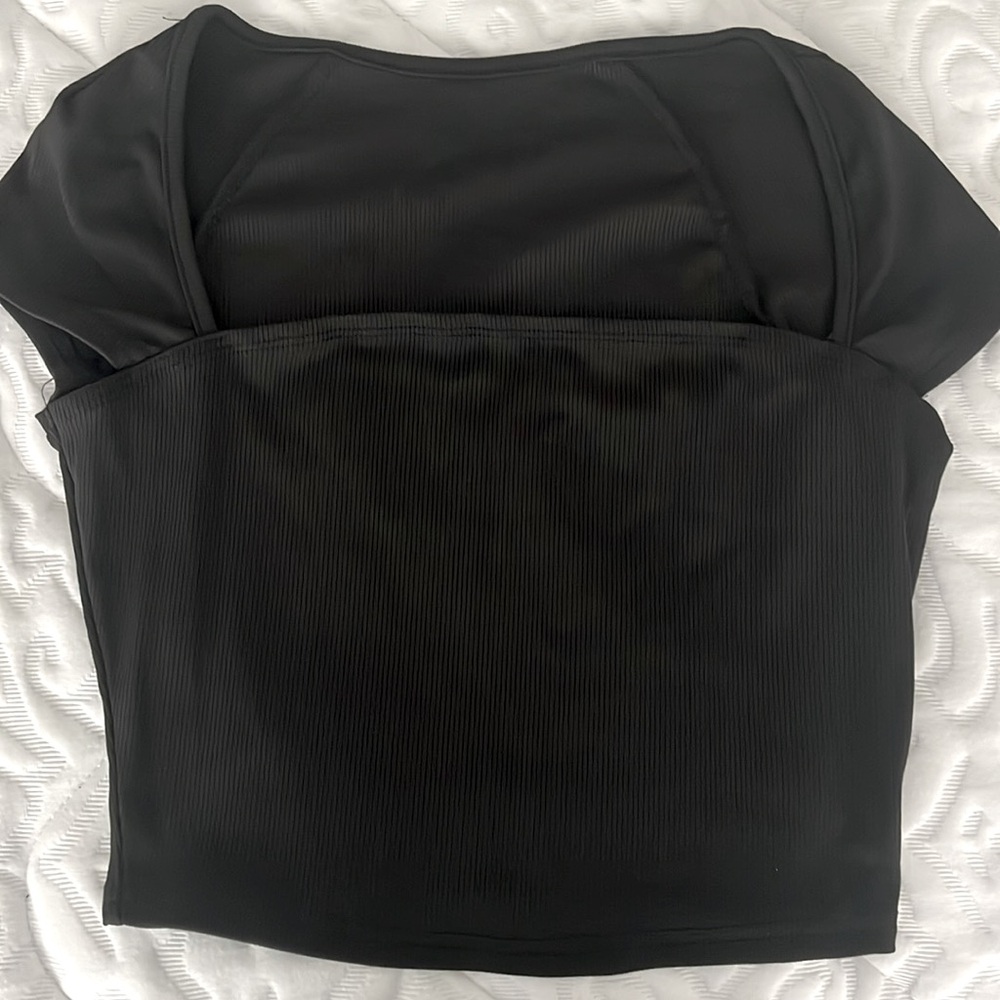 Going out top, perfect for summer, stretchy material!!!